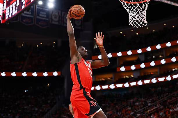 PG电子模拟器-替补中锋受伤了依然出场时间有限，火箭签下他的意义到底是什么？